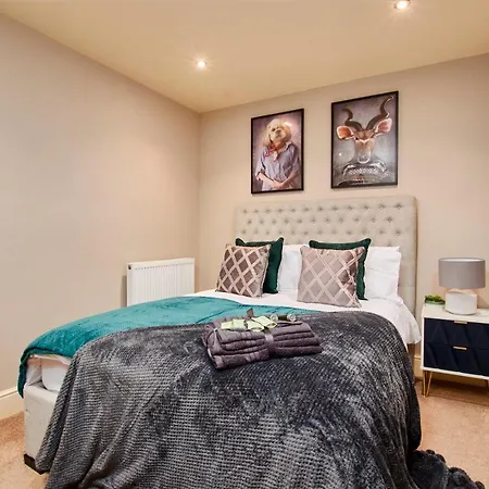 The Stunning Abode - Sleeps 6 公寓 *